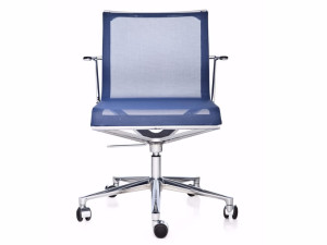 Поворотный сетчатый офисный стул с подлокотниками 5 спиц