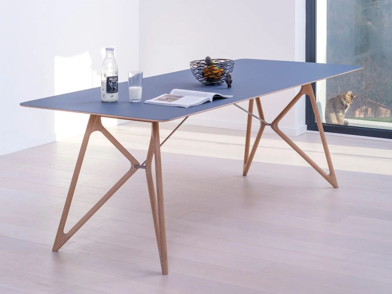 Прямоугольный обеденный стол из линолеума Gazzda TINK ARCH-00079329 - Вид №3