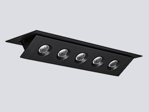 Регулируемый светодиодный прожектор