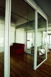 QUARTIERI LUIGI Мобильная стена из алюминия и стекла для офиса