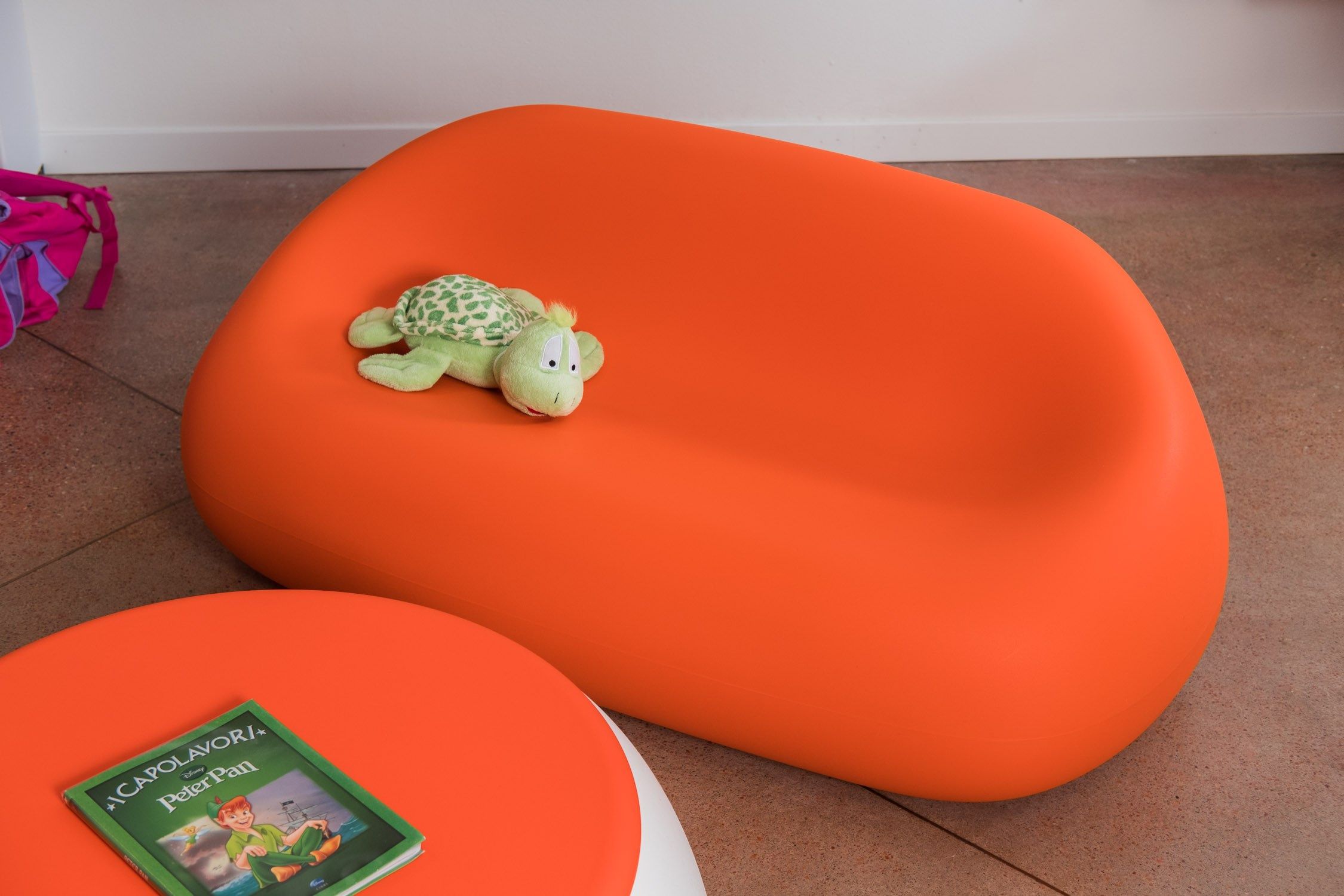 Диван из полиэтилена PLUST Gumball Junior ARCH-00118341 - Вид №2