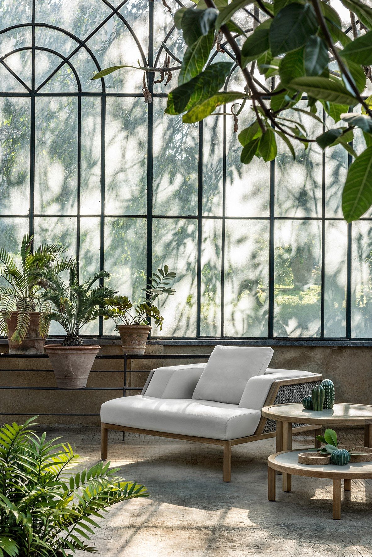 Круглый керамический журнальный столик Ethimo Grand Life ARCH-00127063 - Вид №6