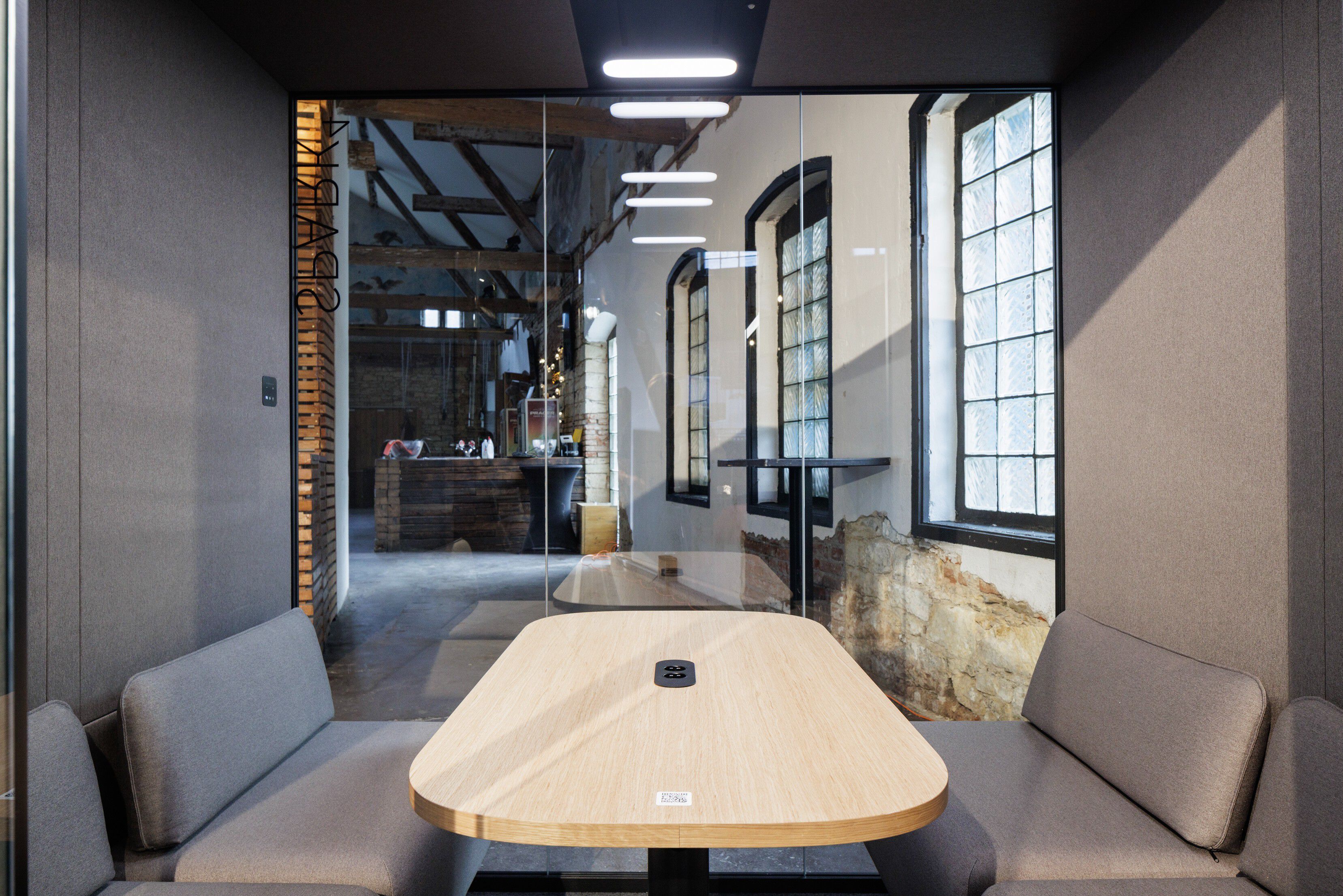 Многосторонняя акустическая офисная кабина со встроенным освещением SilentLab SPARK ARCH-00099142 - Вид №10