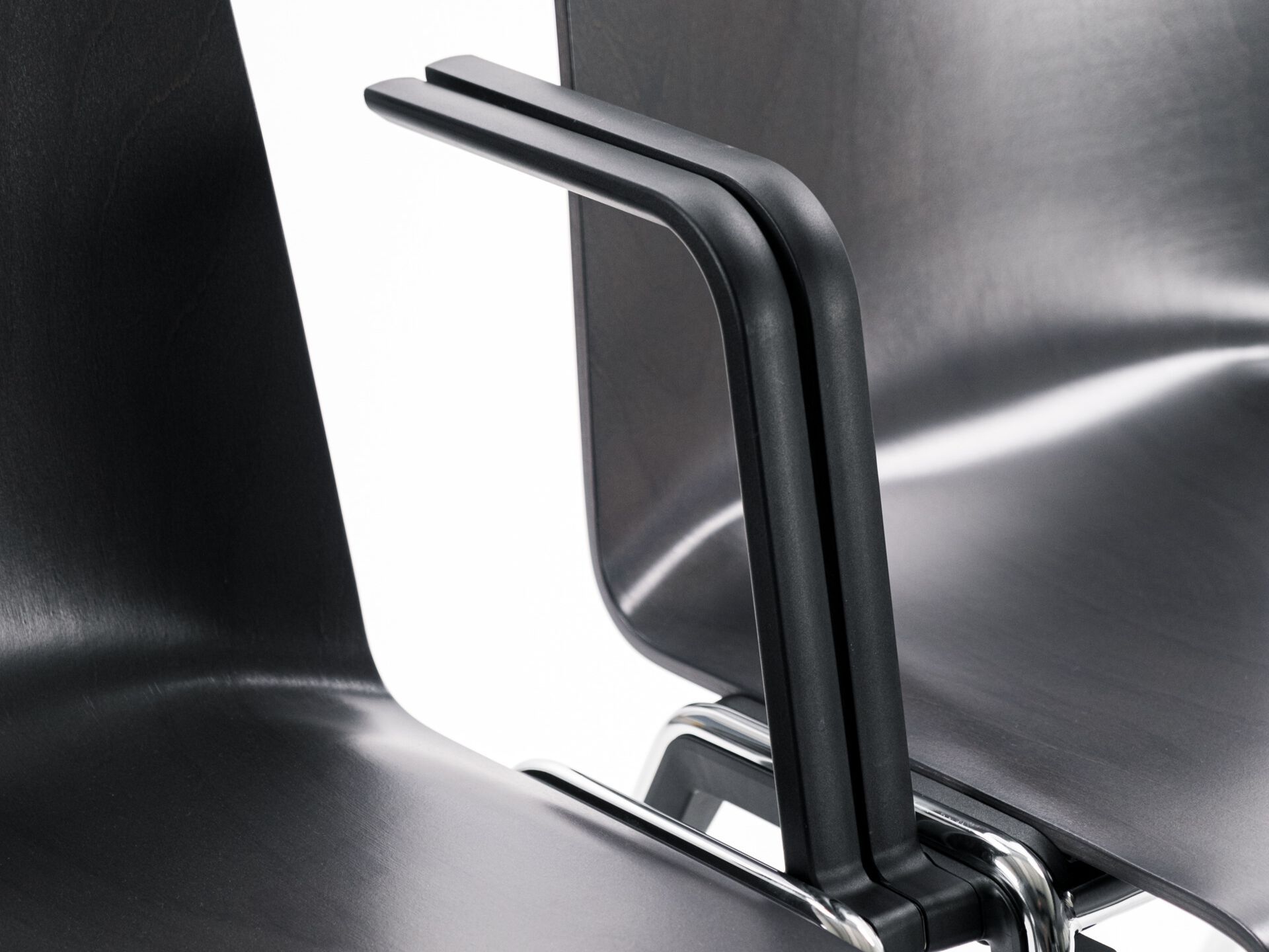 Штабелируемый стул для конференций Brunner герой ARCH-00094701 - Вид №1