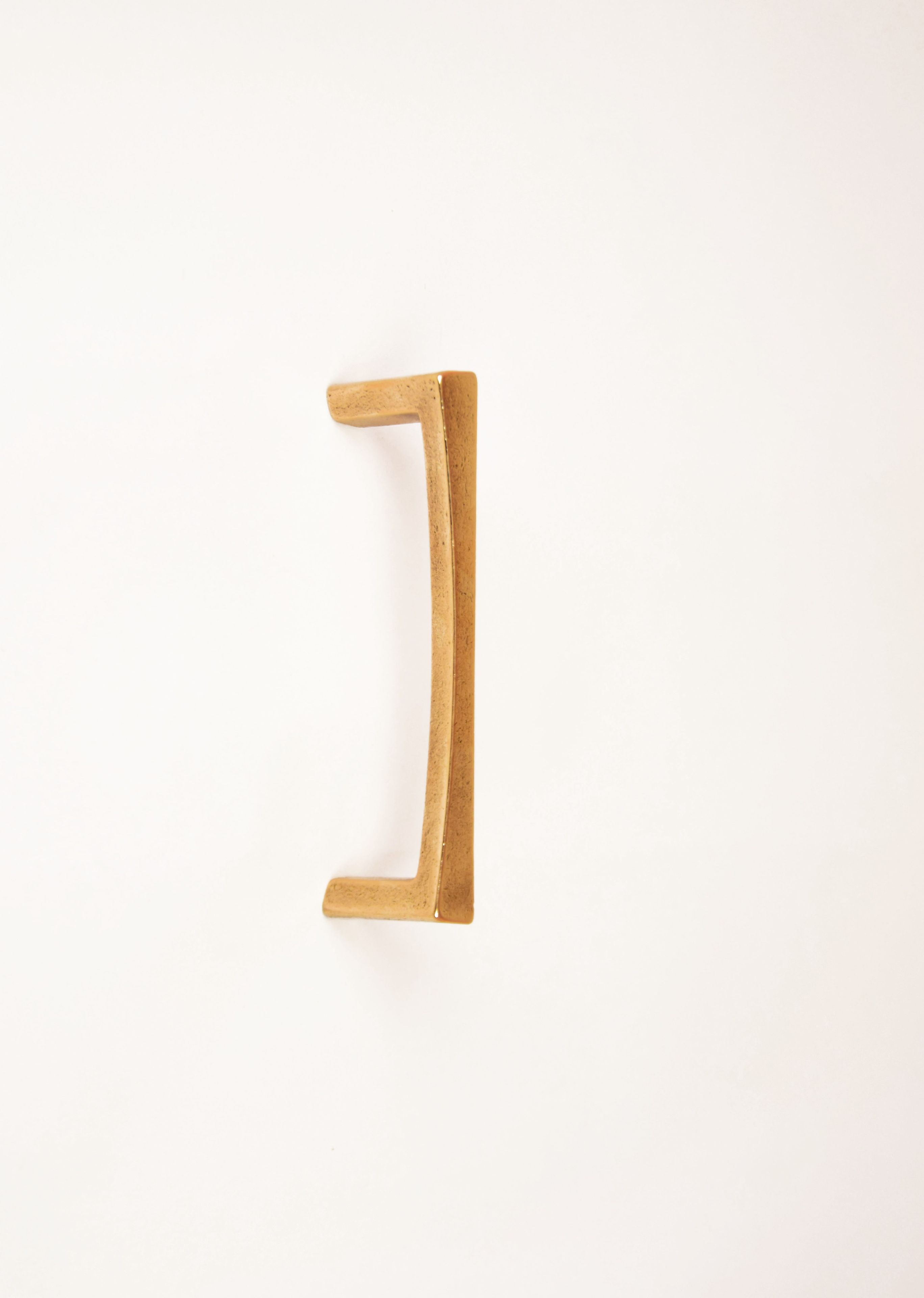 Бронзовая мебельная ручка GIARA ART DESIGN-BRONZE арка ARCH-00004861 - Вид №1