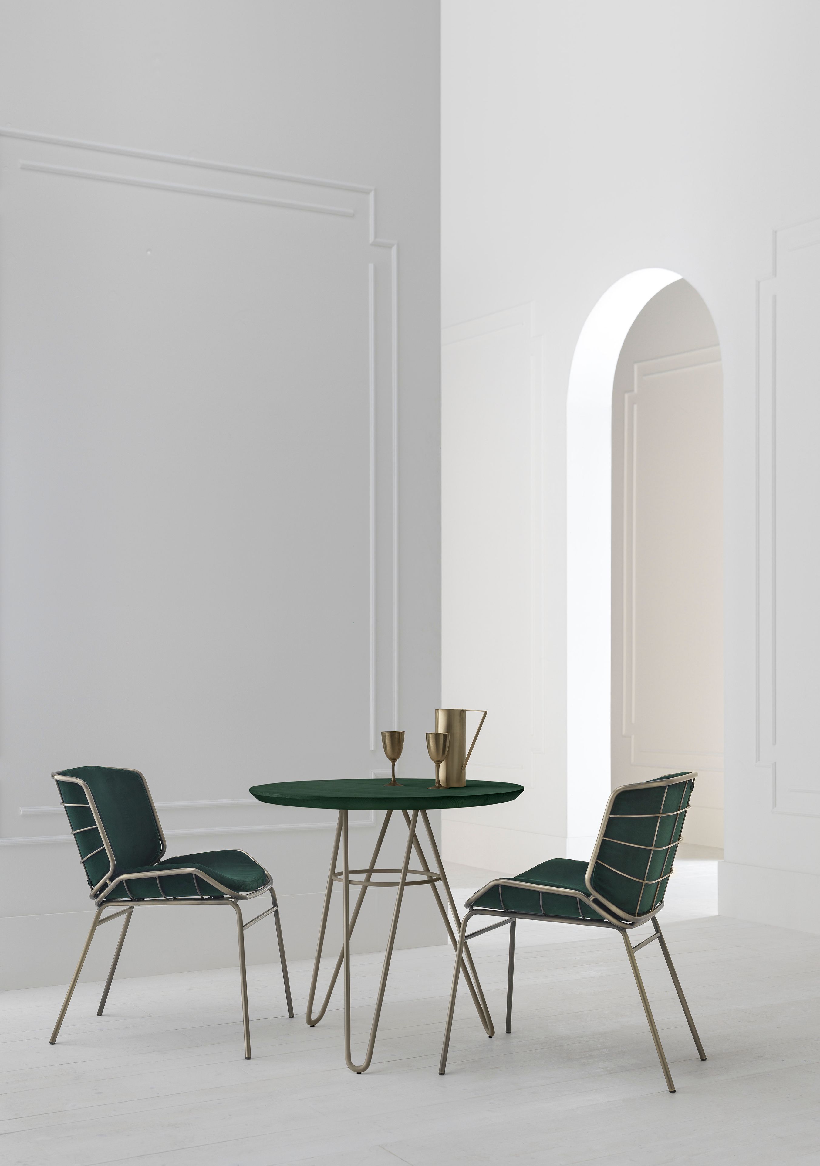 Круглый металлический стол для контракта TrabA' Self ARCH-00049403 - Вид №5