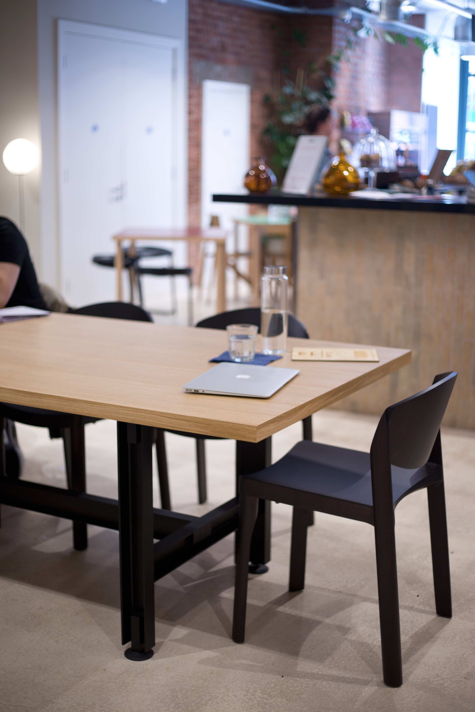 Деревянный штабелируемый стул Established&Sons MAURO CHAIR ARCH-00087828 - Вид №11