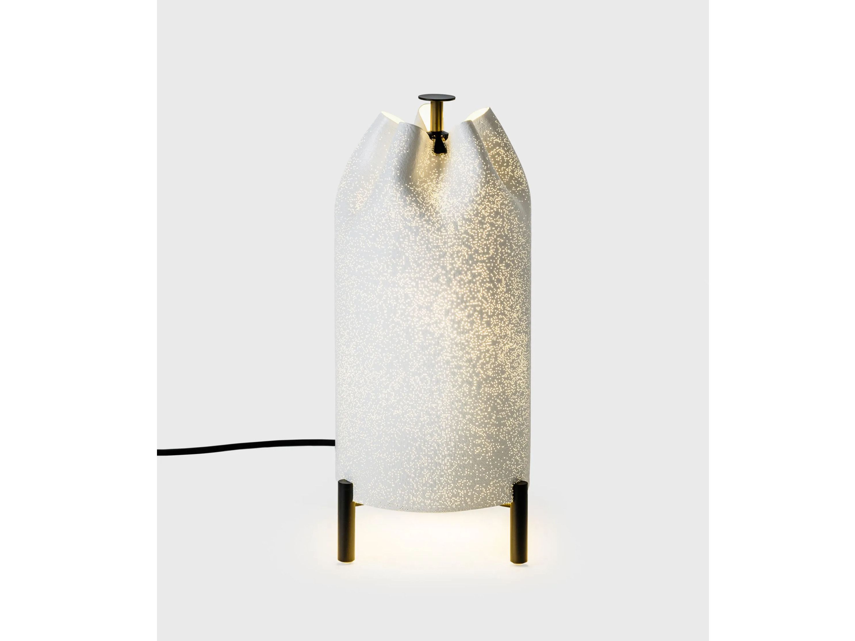 Настольная лампа из нержавеющей стали A-Emotional Light Agasallo ARCH-00083176