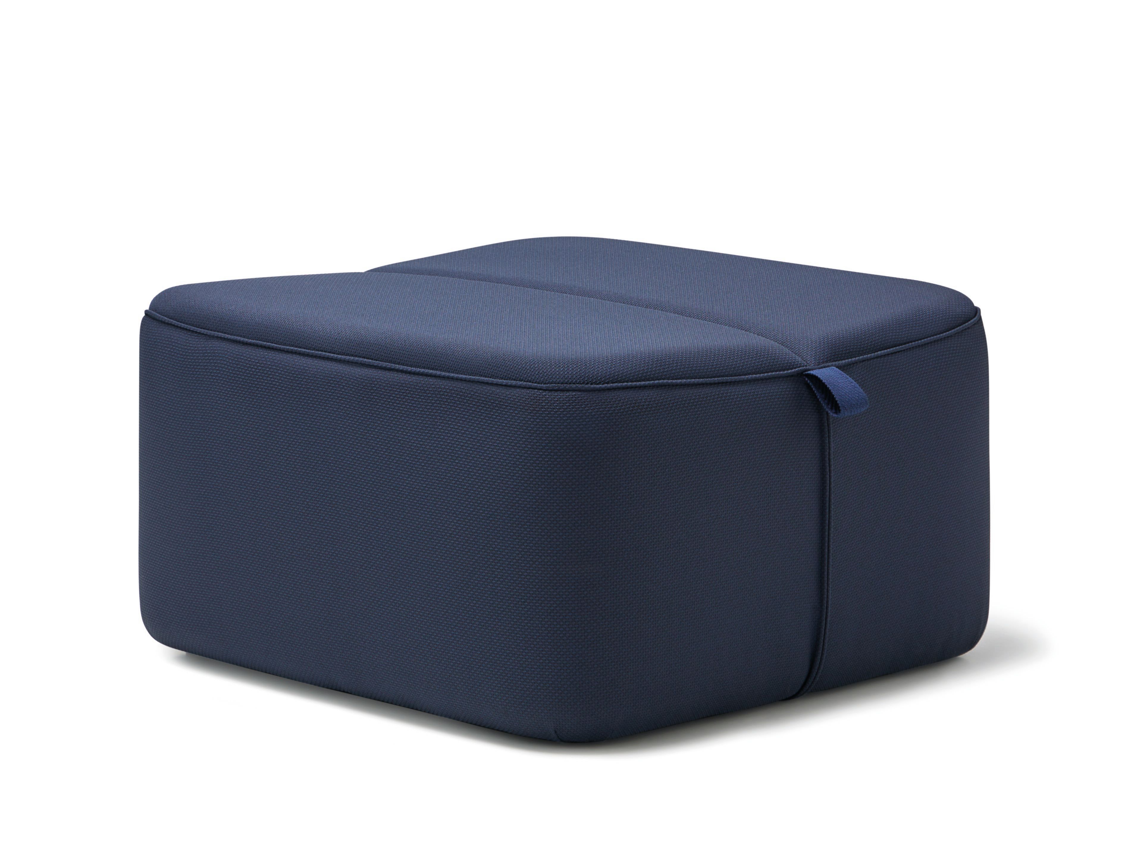 Квадратный пуф из ткани Blasco&Vila Pomme ARCH-00144062