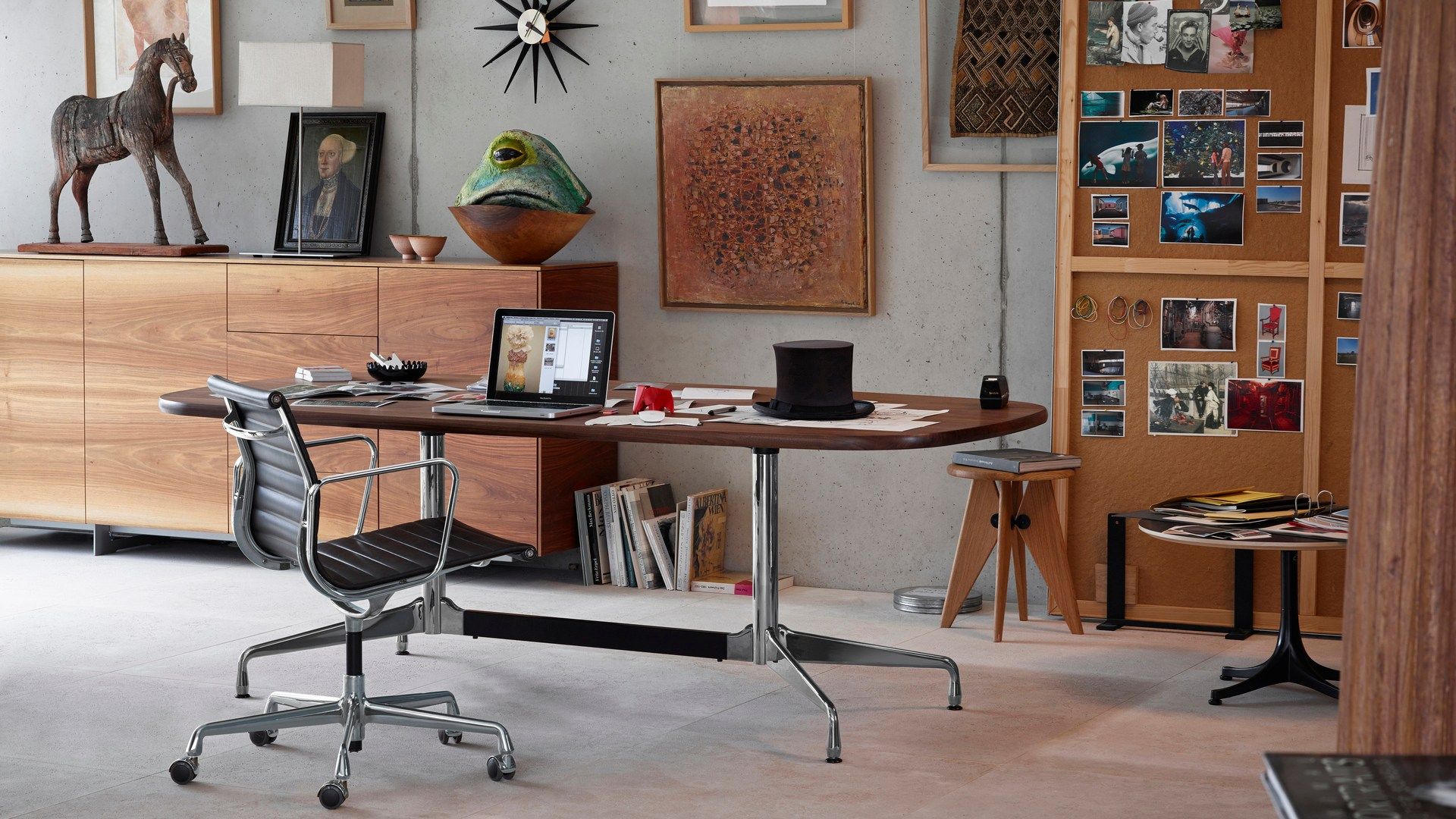 Кожаный поворотный операционный офисный стул с подлокотниками VITRA Eames Aluminium Group ARCH-00047211 - Вид №9