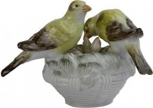 10563232 Meissen Фигурка 10см "Птички в гнезде с птенчиками" (И.-И.Кэндлер) Фарфор