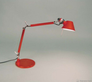 Artemide Tolomeo A011810 лампа настольная красная