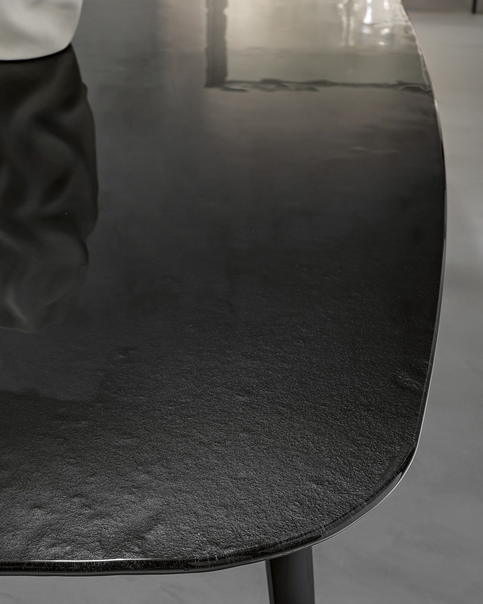 Деревянный и стеклянный стол FIAM ITALIA магма ARCH-00074764 - Вид №9