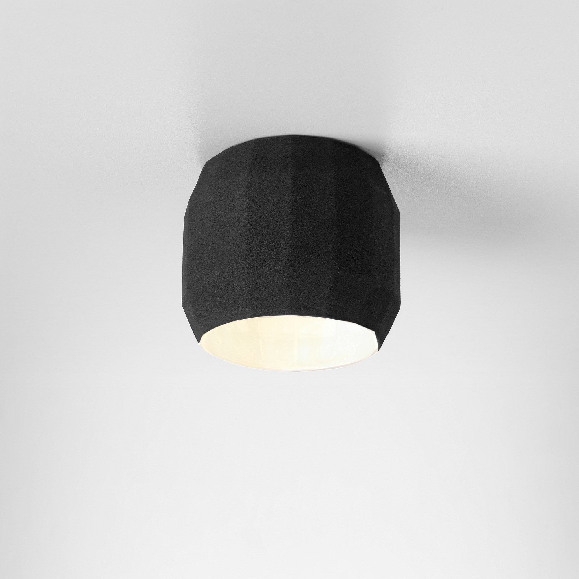 Керамический светодиодный потолочный светильник Marset Scotch Club ARCH-00035015 - Вид №2