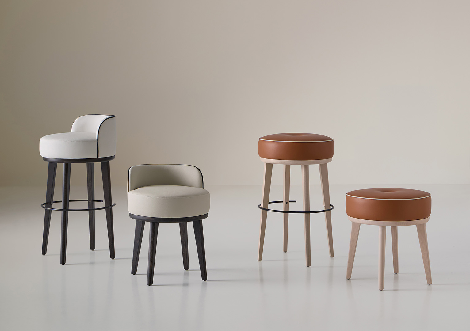 Клубный низкий табурет Club A7506 Coleccion Alexandra - Вид №4