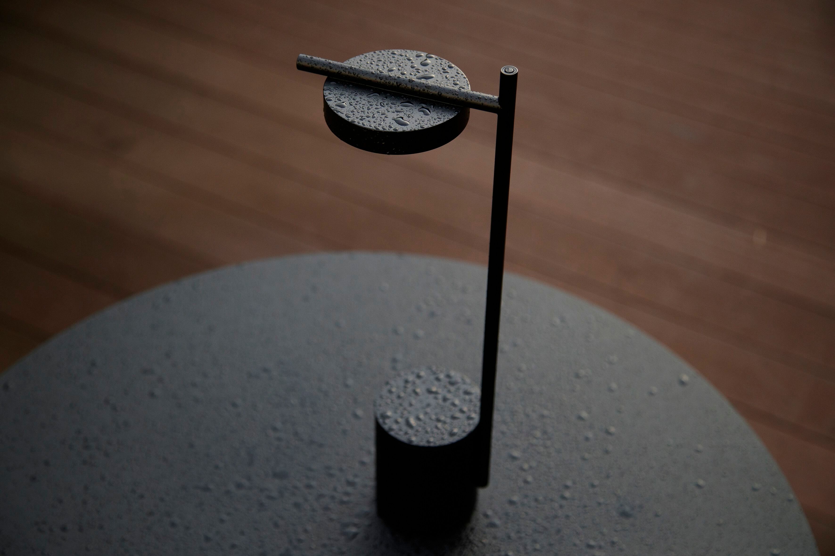 Настольная лампа с зарядкой от USB Grupa Igram ARCH-00107755 - Вид №43