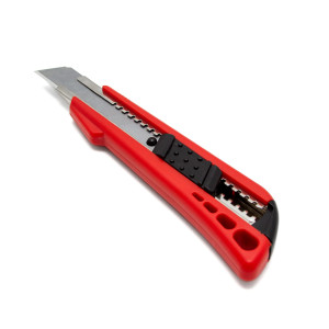 Нож строительный Autolock пластиковый корпус сегментное лезвие 18 мм VIRA