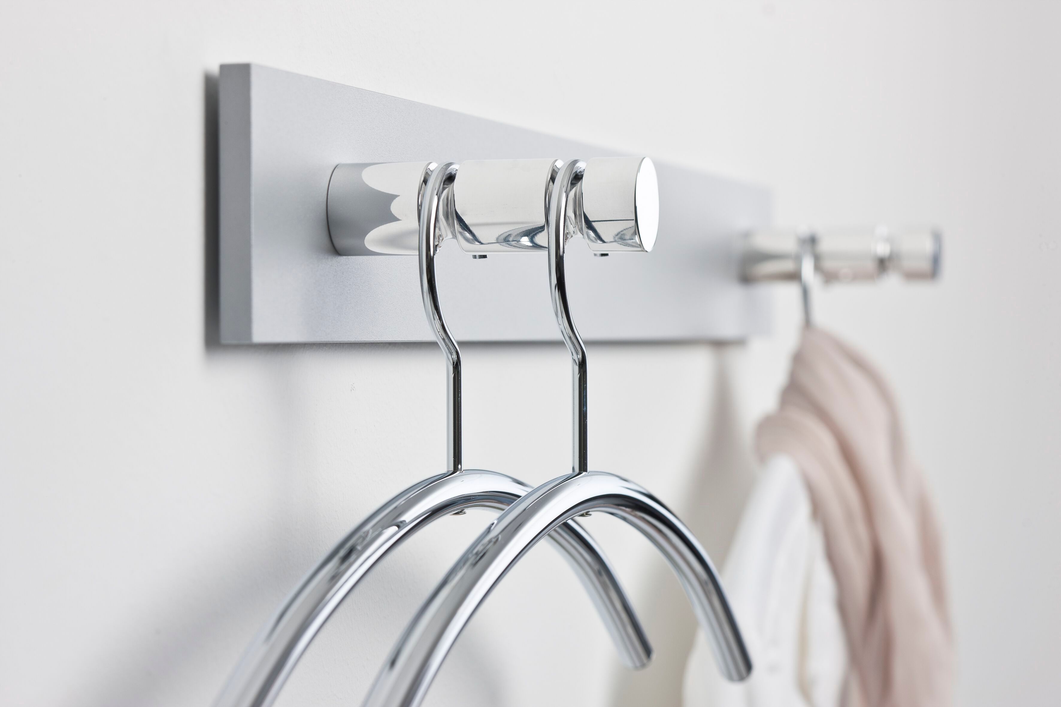 Алюминиевый настенный крючок с порошковым покрытием Cascando Hangon ARCH-00044832