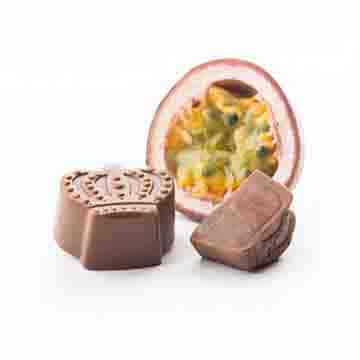 Конфеты Маракуйя в молочном шоколаде CACAOJET Santreyd 34454