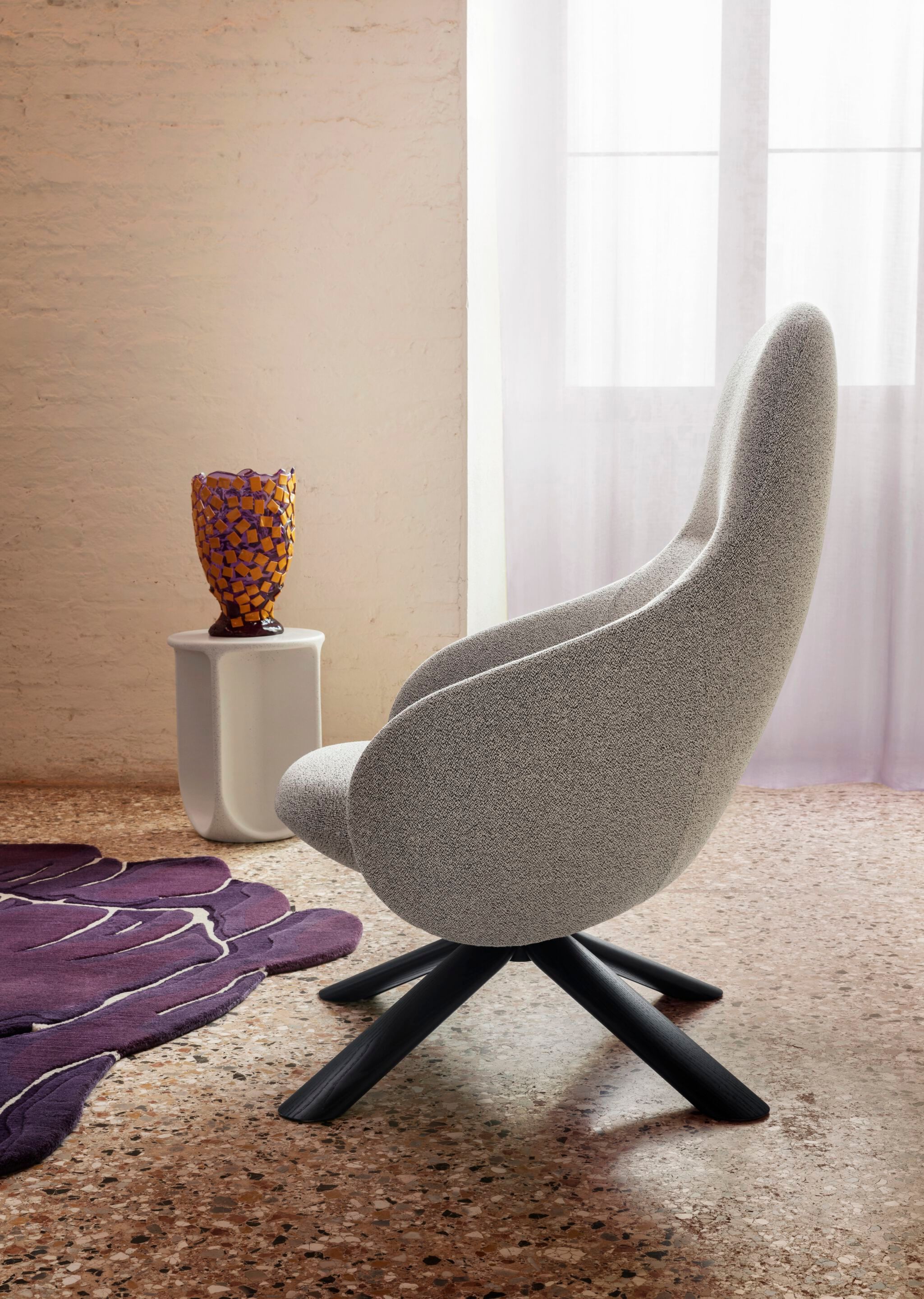 Кресло на насесте из ткани с подлокотниками и деревянной основой Miniforms Nebula ARCH-00048277 - Вид №4