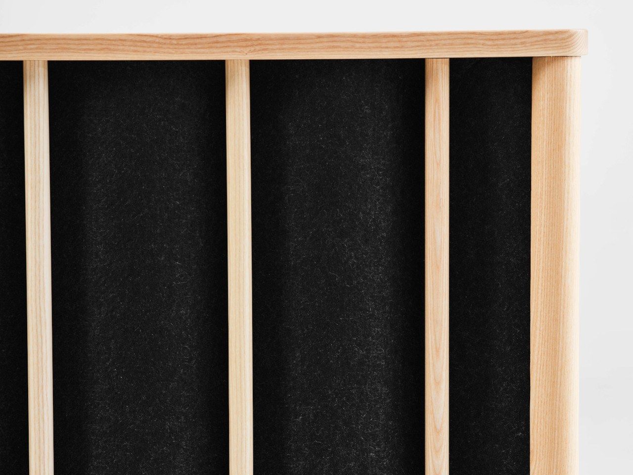 Деревянное кресло с высокой спинкой Karl Andersson Ondulé ARCH-00079065 - Вид №12