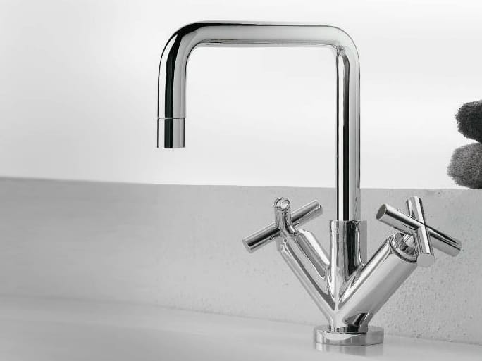 Смеситель для раковины с одним отверстием и отдельными розетками Zazzeri Da-Da ARCH-00064006