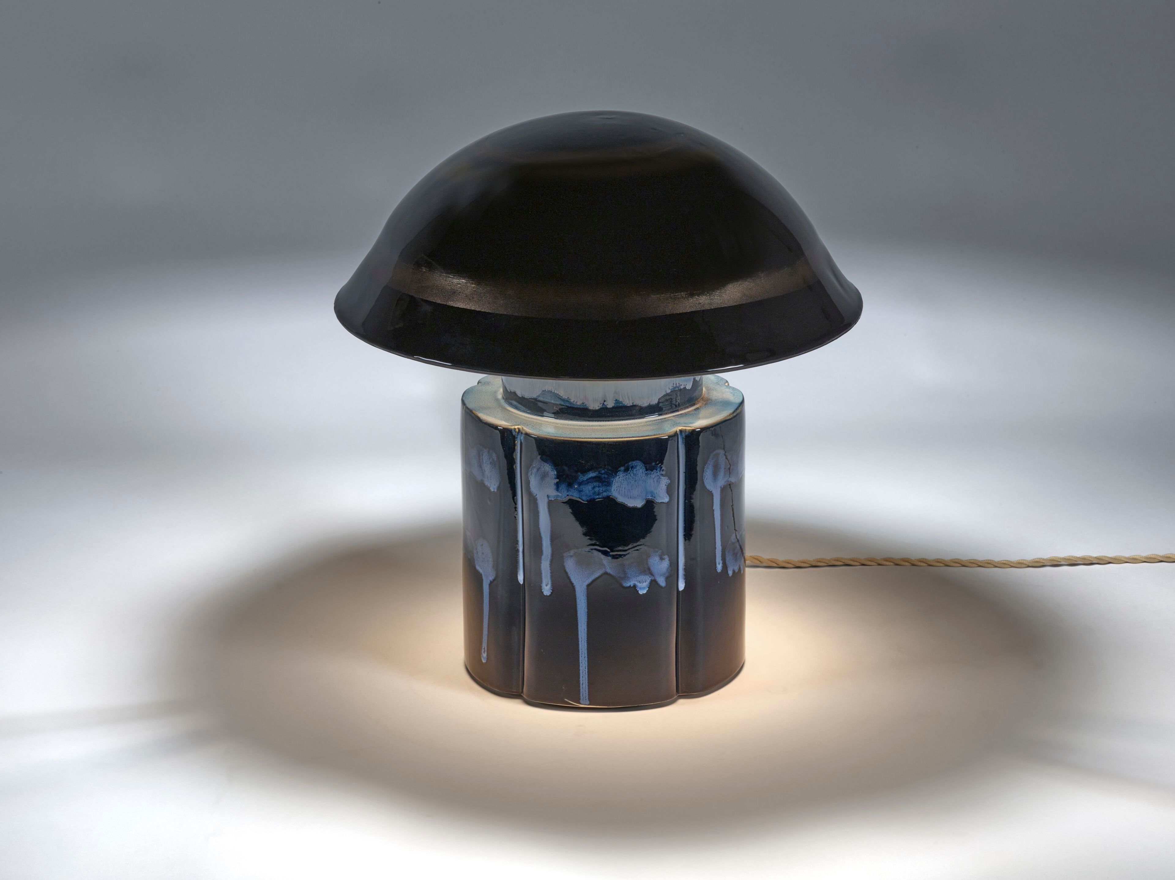 Керамическая светодиодная настольная лампа Serax Terres de rêves ARCH-00043692 - Вид №4