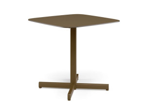 Квадратный стол в HPL