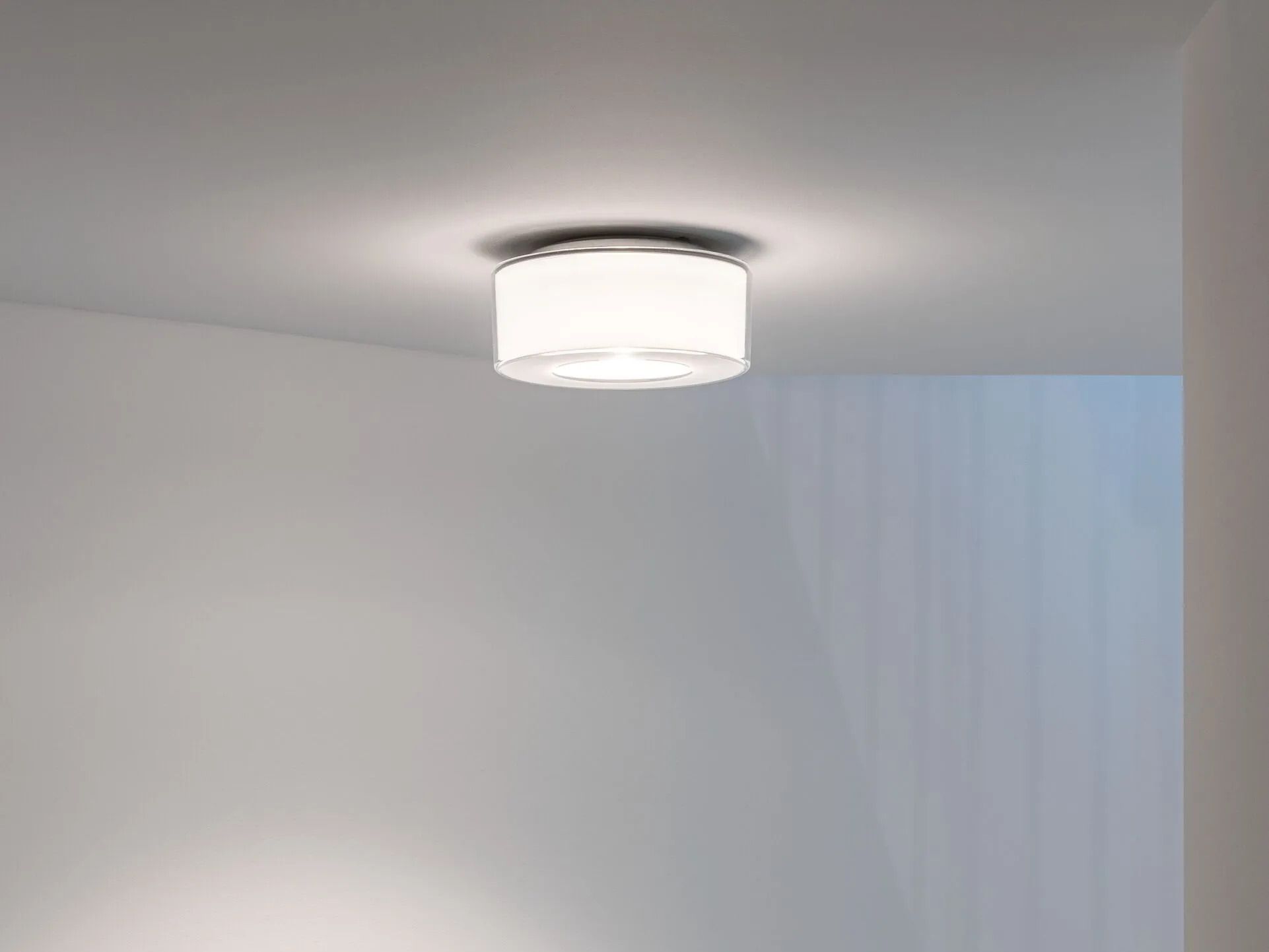 Алюминиевый и стеклянный светодиодный потолочный светильник serien.lighting керлинг ARCH-00011696 - Вид №6