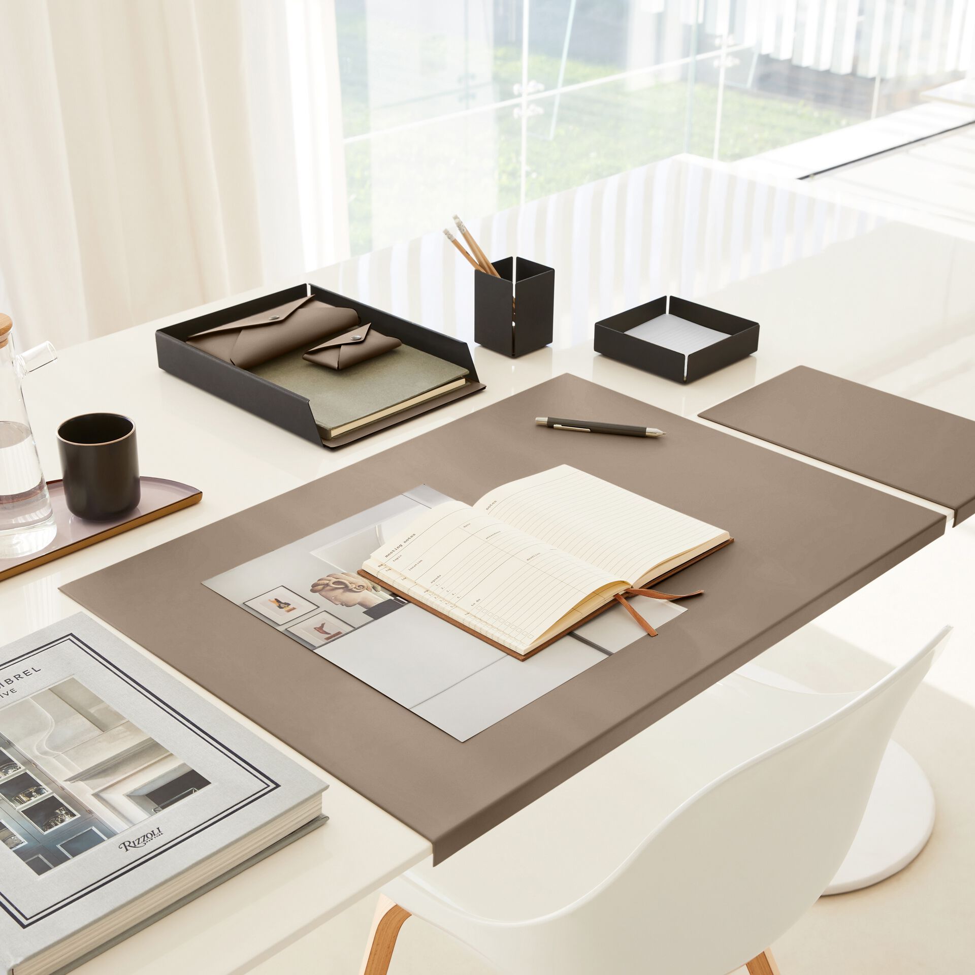 Лоток для документов из нержавеющей стали и кожи EGLOOH Муар ARCH-00027153 - Вид №48