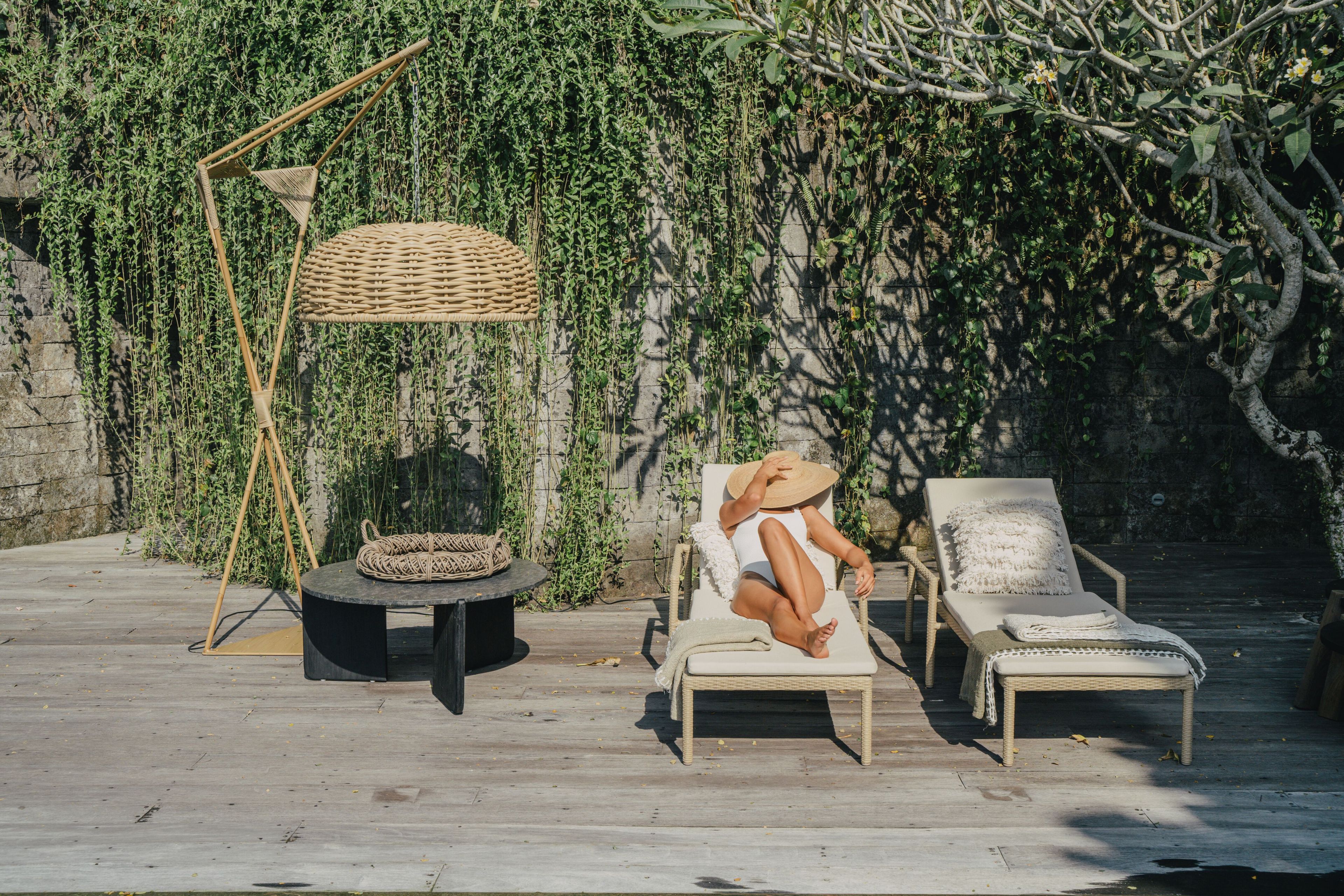 Шезлонг из синтетического волокна с подлокотниками cbdesign Maldives ARCH-00105884 - Вид №1