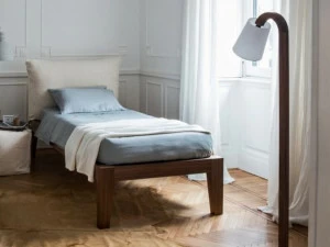Gervasoni Односпальная кровать из массива дерева с мягким изголовьем Beds