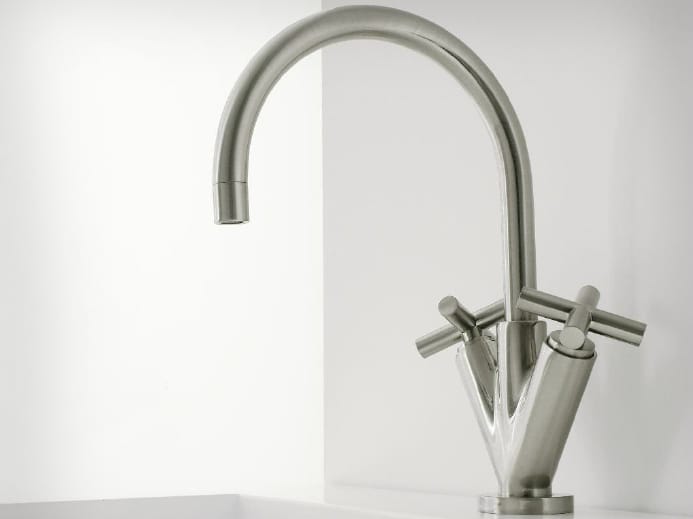 Смеситель для раковины с одним отверстием и отдельными розетками Zazzeri Da-Da ARCH-00080493