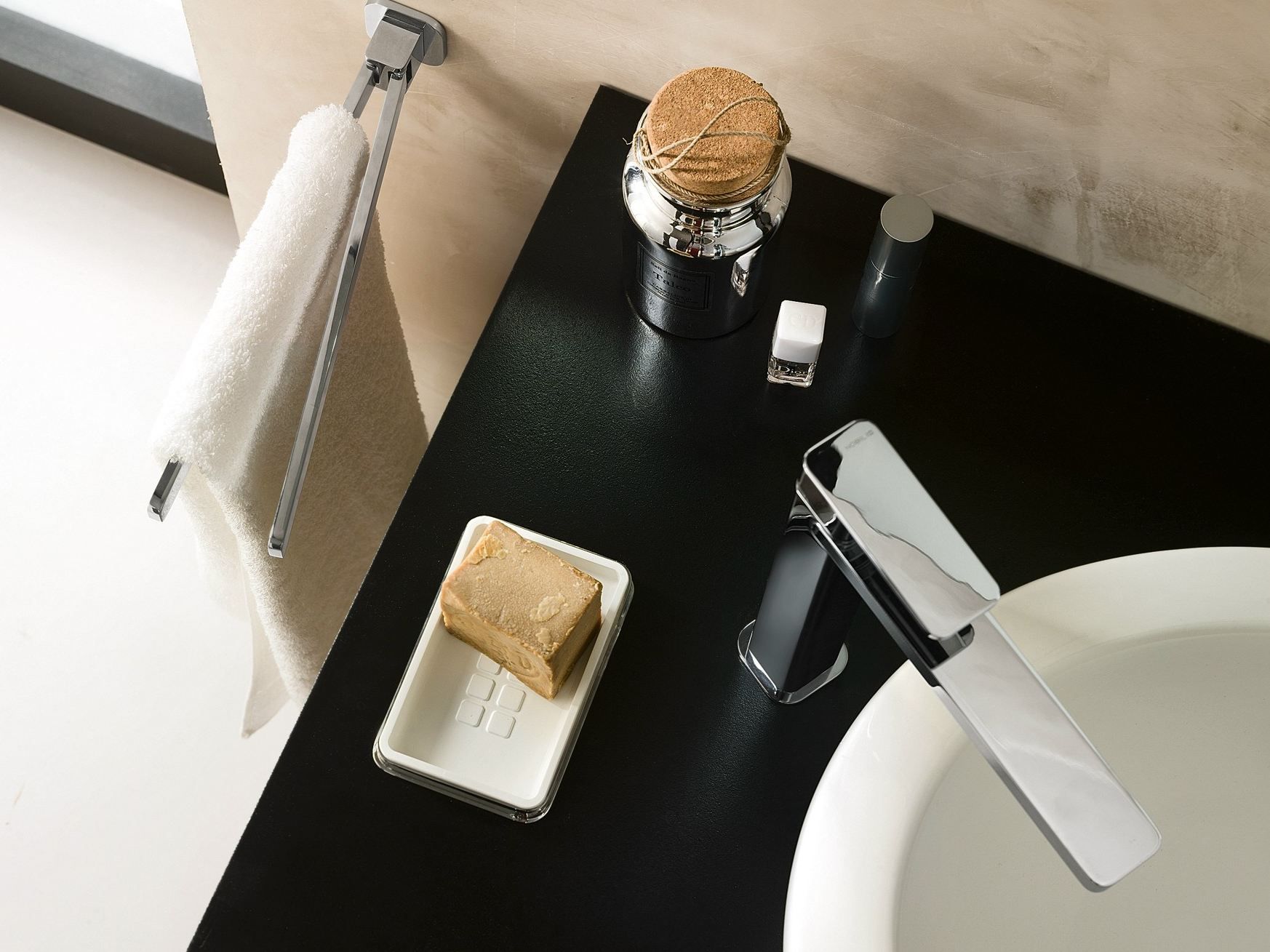 Смеситель для раковины с автоматическим сливом Nobili Loop ARCH-00067961 - Вид №1