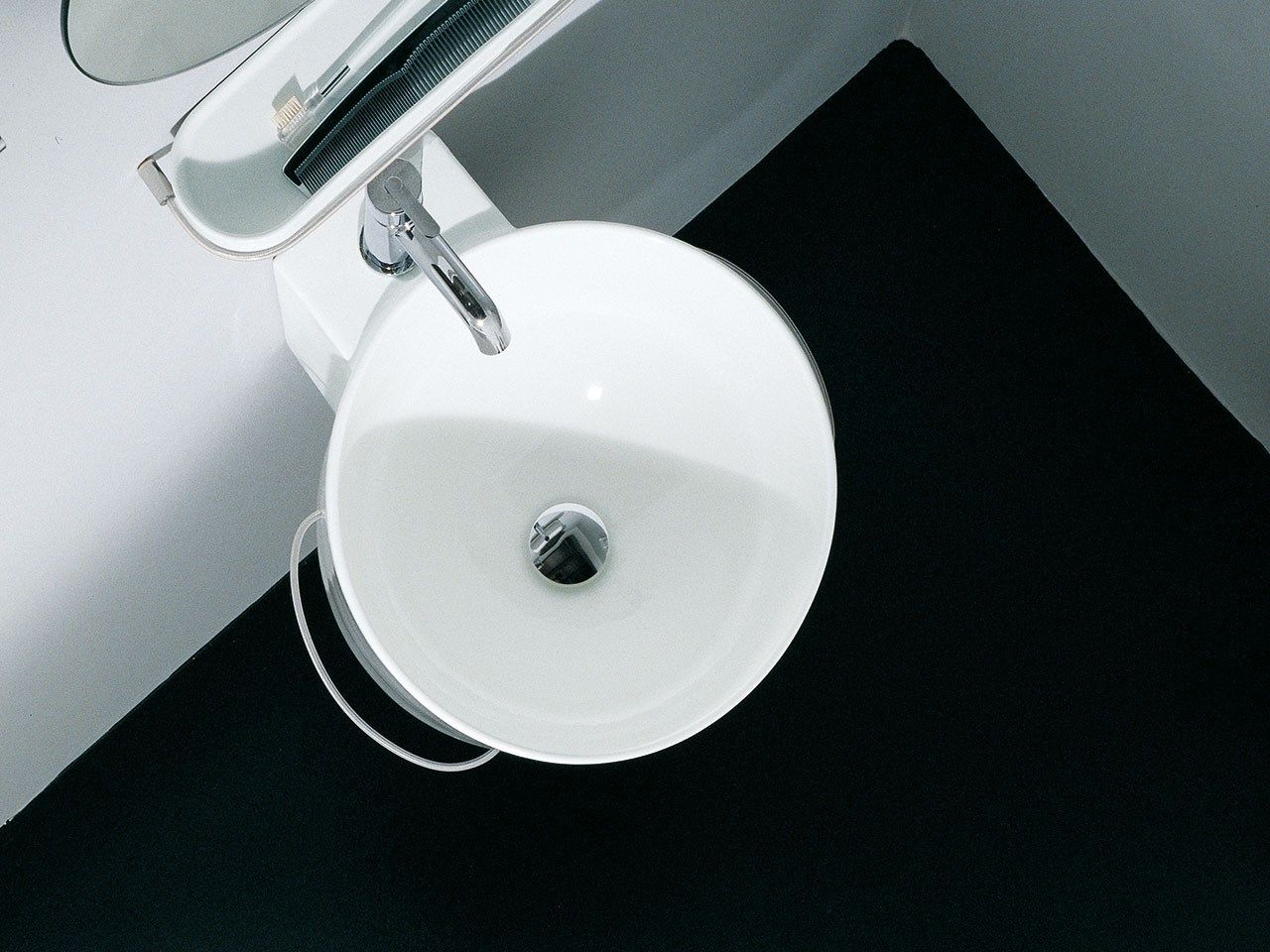 Круглая раковина с держателем для полотенец Agape Bucatini ARCH-00117606