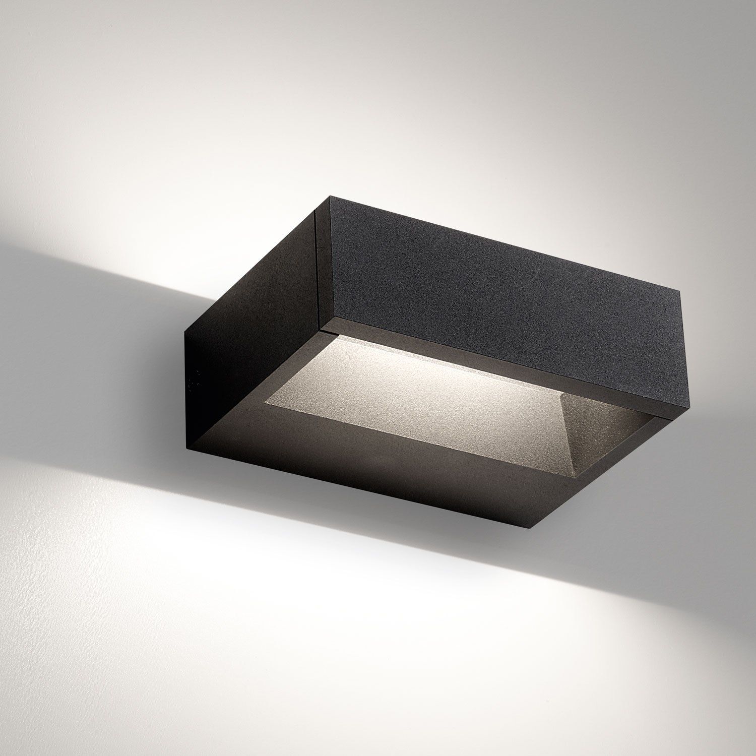 Металлические светодиодные наружные настенные светильники Deltalight Walker II ARCH-00067274 - Вид №9