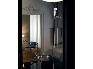 Подъемный стержень с ручным душем