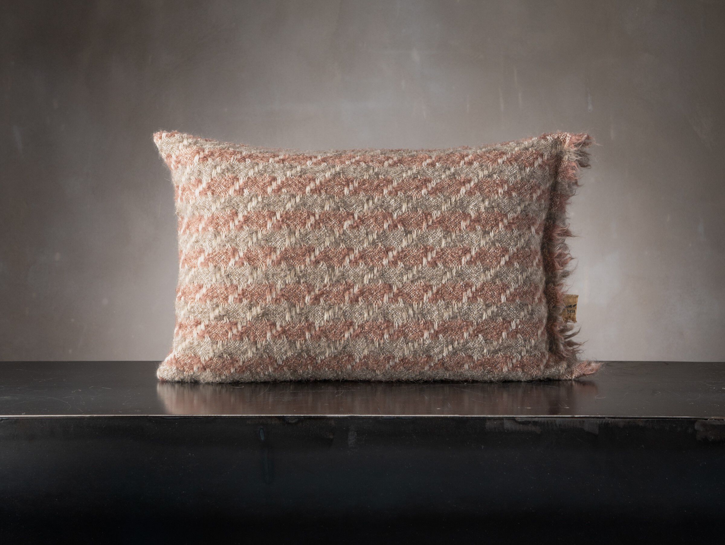 Прямоугольная подушка из мохера The House of Lyria TEMPERANZA ARCH-00120833 - Вид №4