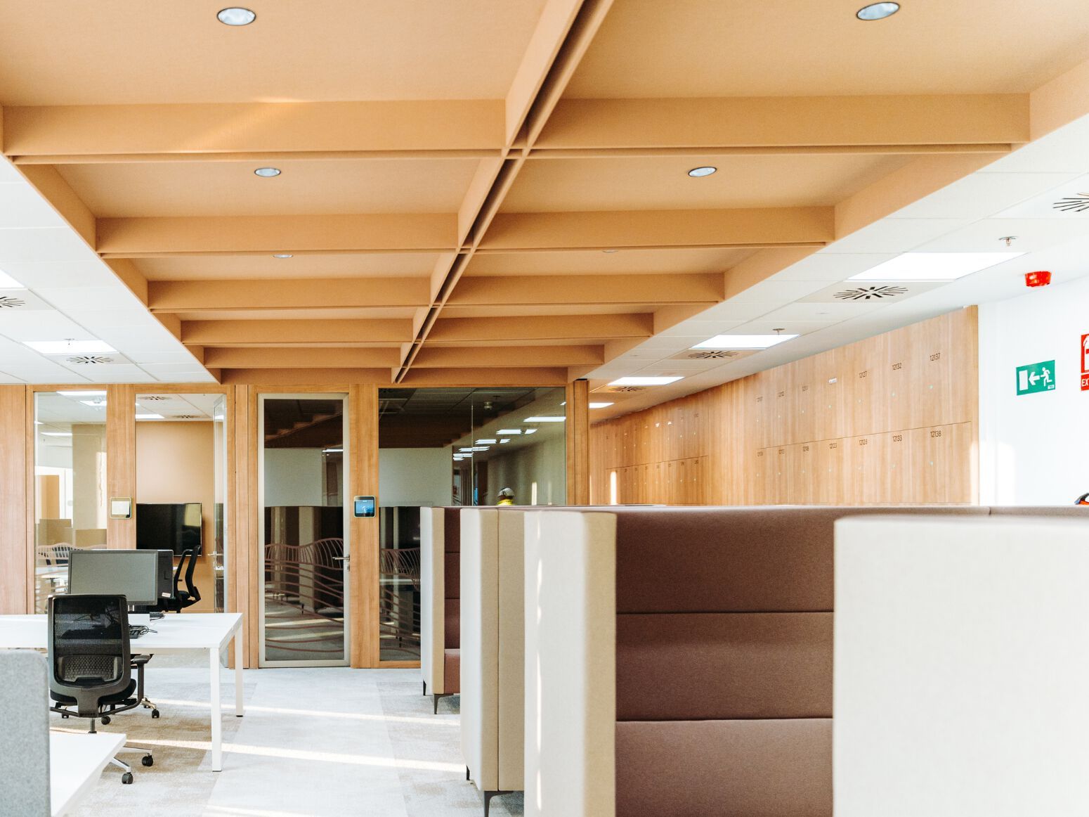 Акустическая панель из полиэфирного волокна ECOcero ECOceiling ARCH-00130291