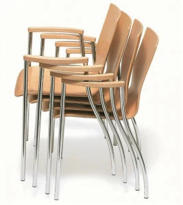BENE Штабелируемый стул для конференций из дерева с подлокотниками