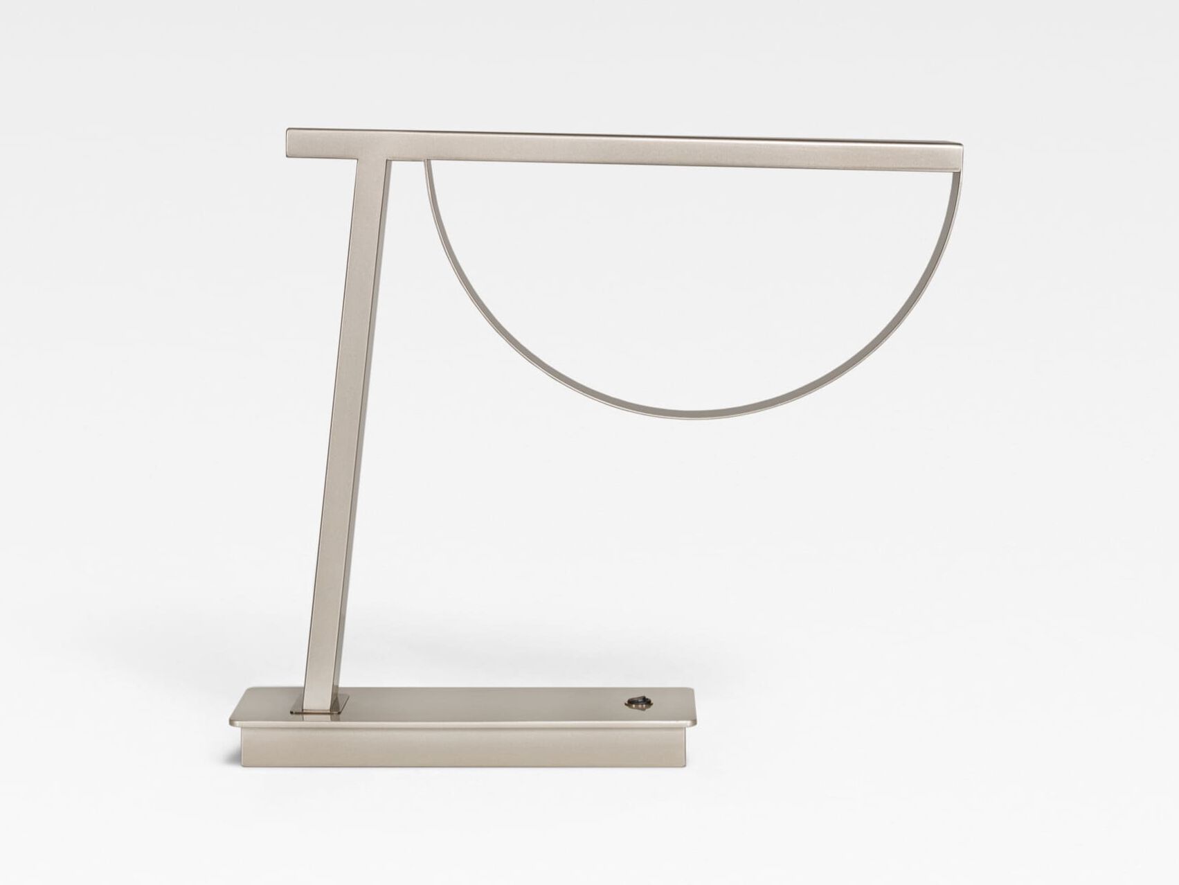 Светодиодная настольная лампа с USB-разъемом Greenapple LIMA ARCH-00009219