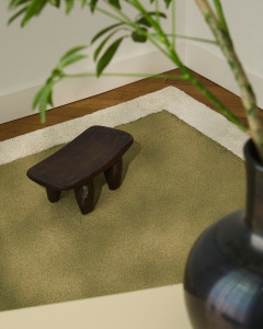 Ковер ручной работы с геометрическим рисунком