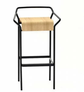 COEDITION Барный стул из дерева с подставкой для ног Dao Da3