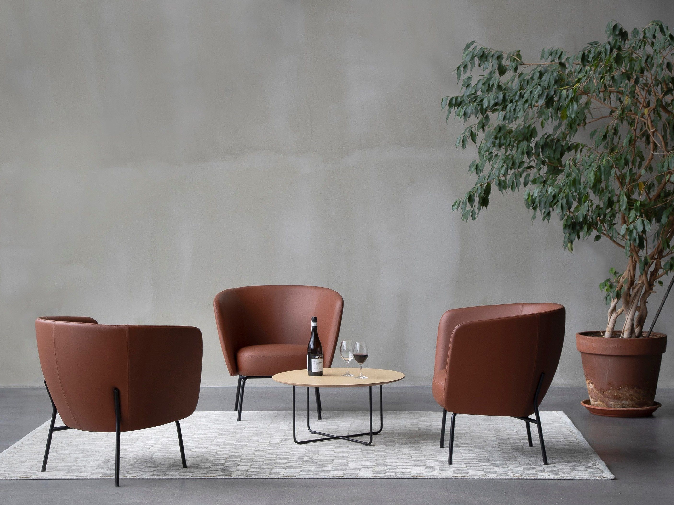 Кожаное кресло с подлокотниками Inno Aura ARCH-00135503 - Вид №3