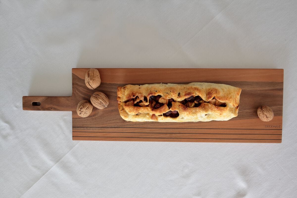 Прямоугольная сервировочная доска из грецкого ореха с ручкой Deodara Linear ARCH-00073836 - Вид №11