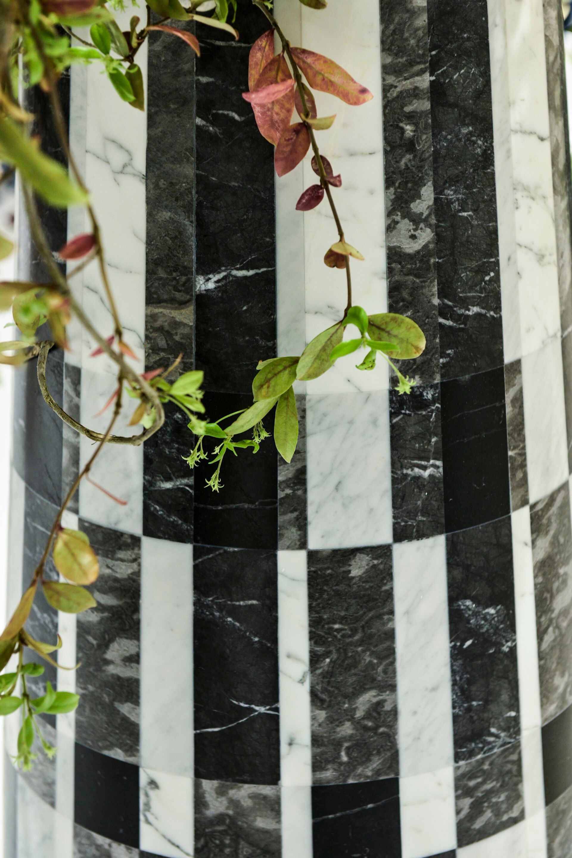 Мраморная ВАЗа Kreoo WISH ARCH-00095873 - Вид №3