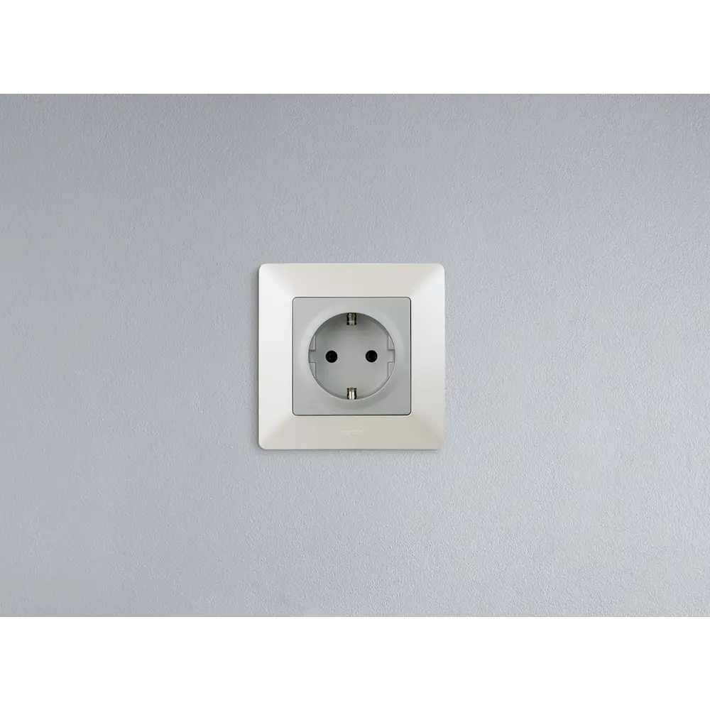 Рамка для розеток и выключателей Legrand VLN-L Жем 1 пост цвет белый Valena Life STLM-2122878 - Вид №9