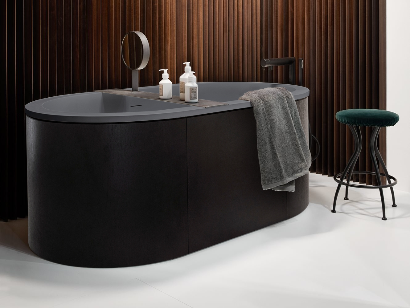 CIBELE-BR+CIBATC-RO ванна Cibele LivingTec cielo Arcadia Ceramica Cielo 