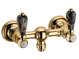 Наружный смеситель для душа с 2 отверстиями