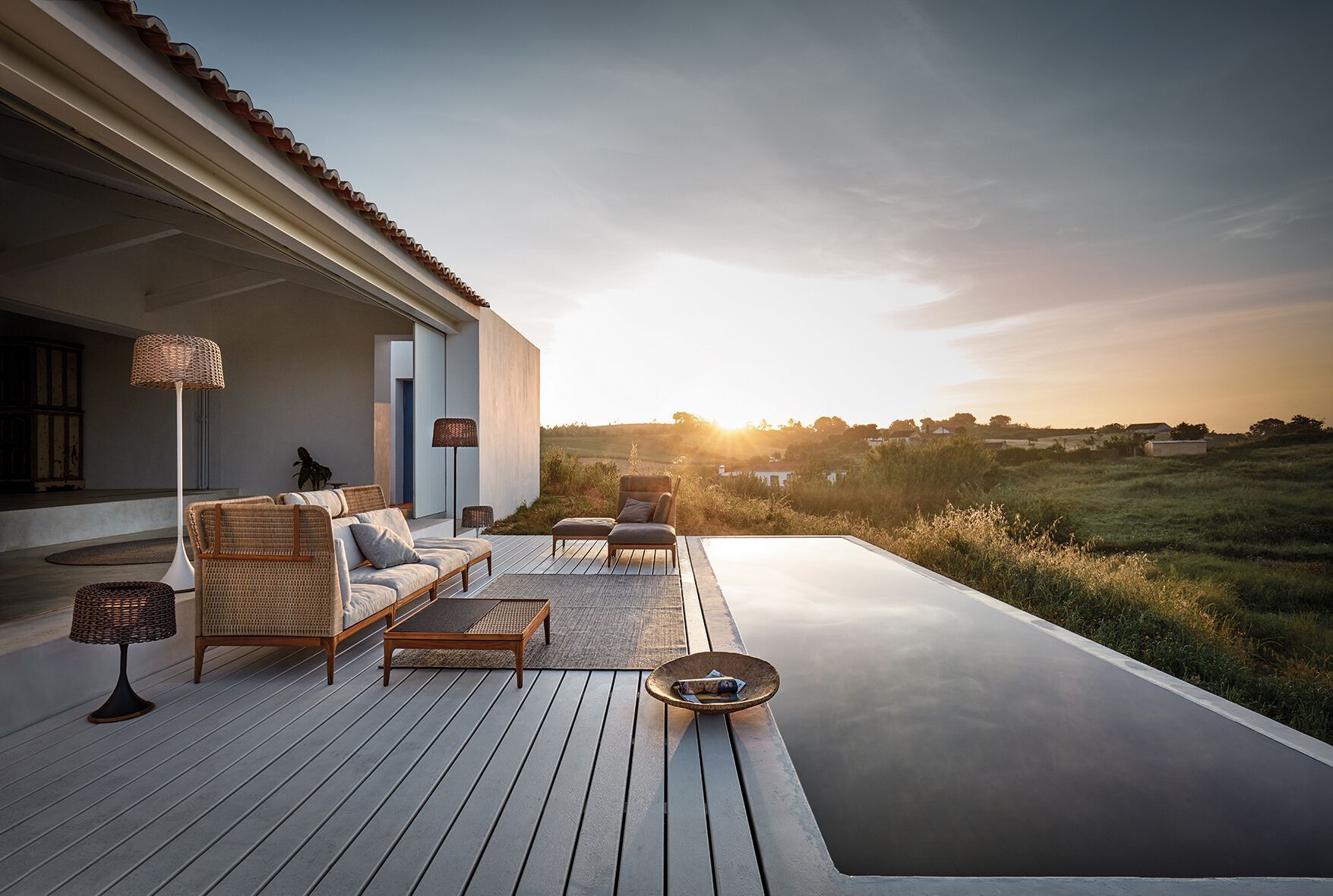 ТИК и плетеный сад низкий квадратный журнальный столик Gloster ARCH-00120388 - Вид №1